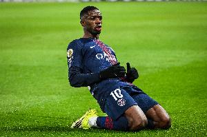 金球先生！5球4助攻参与9球，马赛成登贝莱职业生涯最喜欢的对手